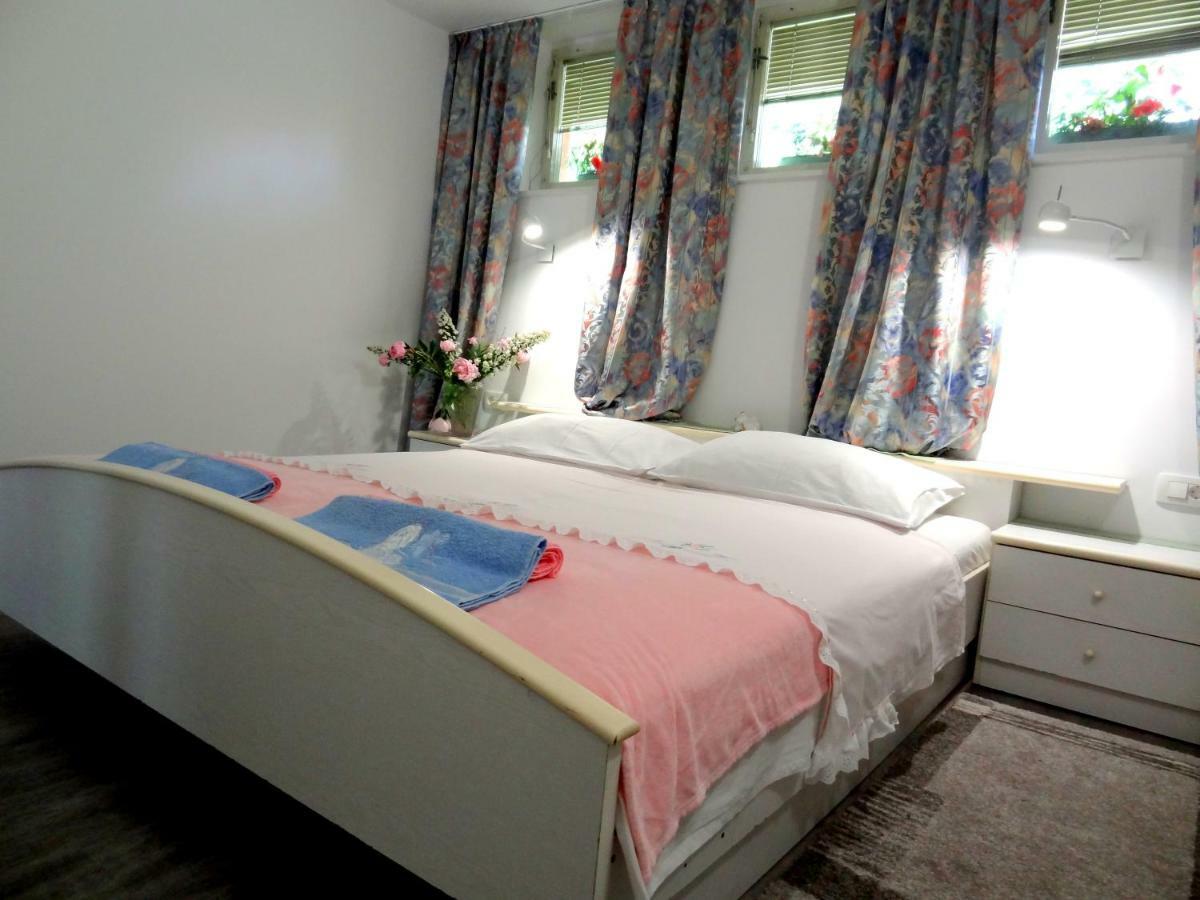 Apartma As Lesce  Buitenkant foto